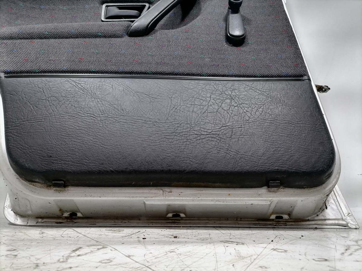 VW Golf 2 original T&uuml;r hinten links Silber Bj.1990